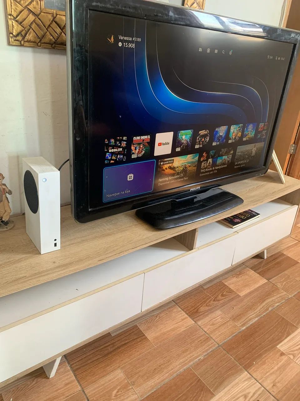 TV 47  Philips 