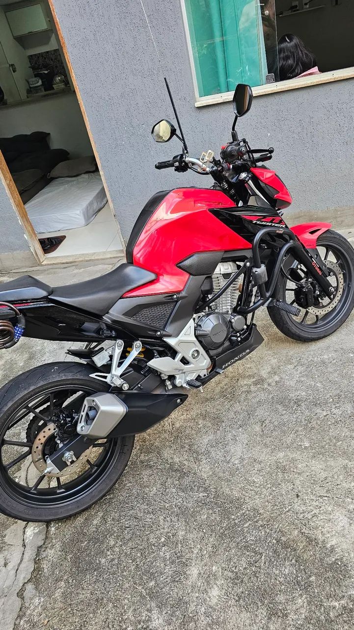 CB300F 2023