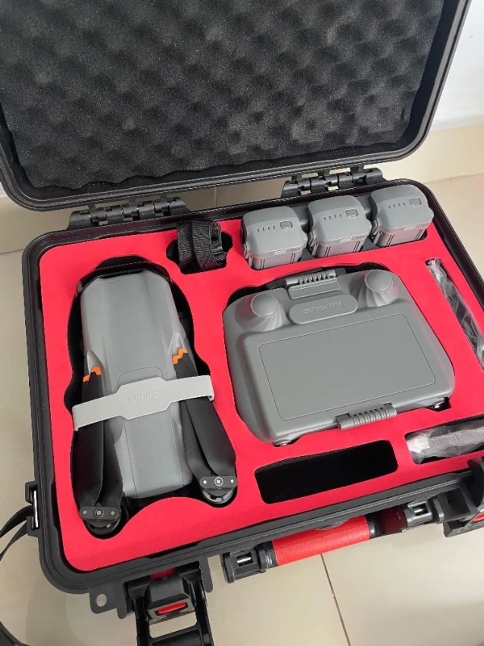 DRONE DJI AIR 3 FLY MORE COMBO + ACESSÓRIOS - Foto 4