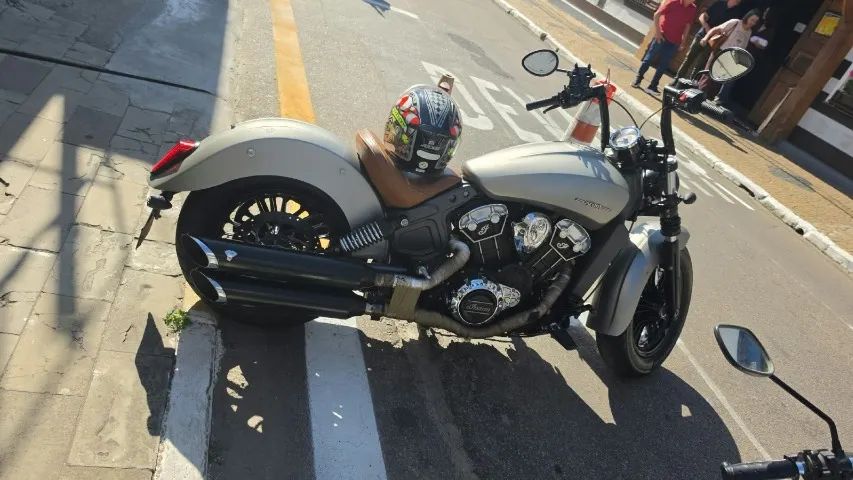 INDIAN SCOUT 2016