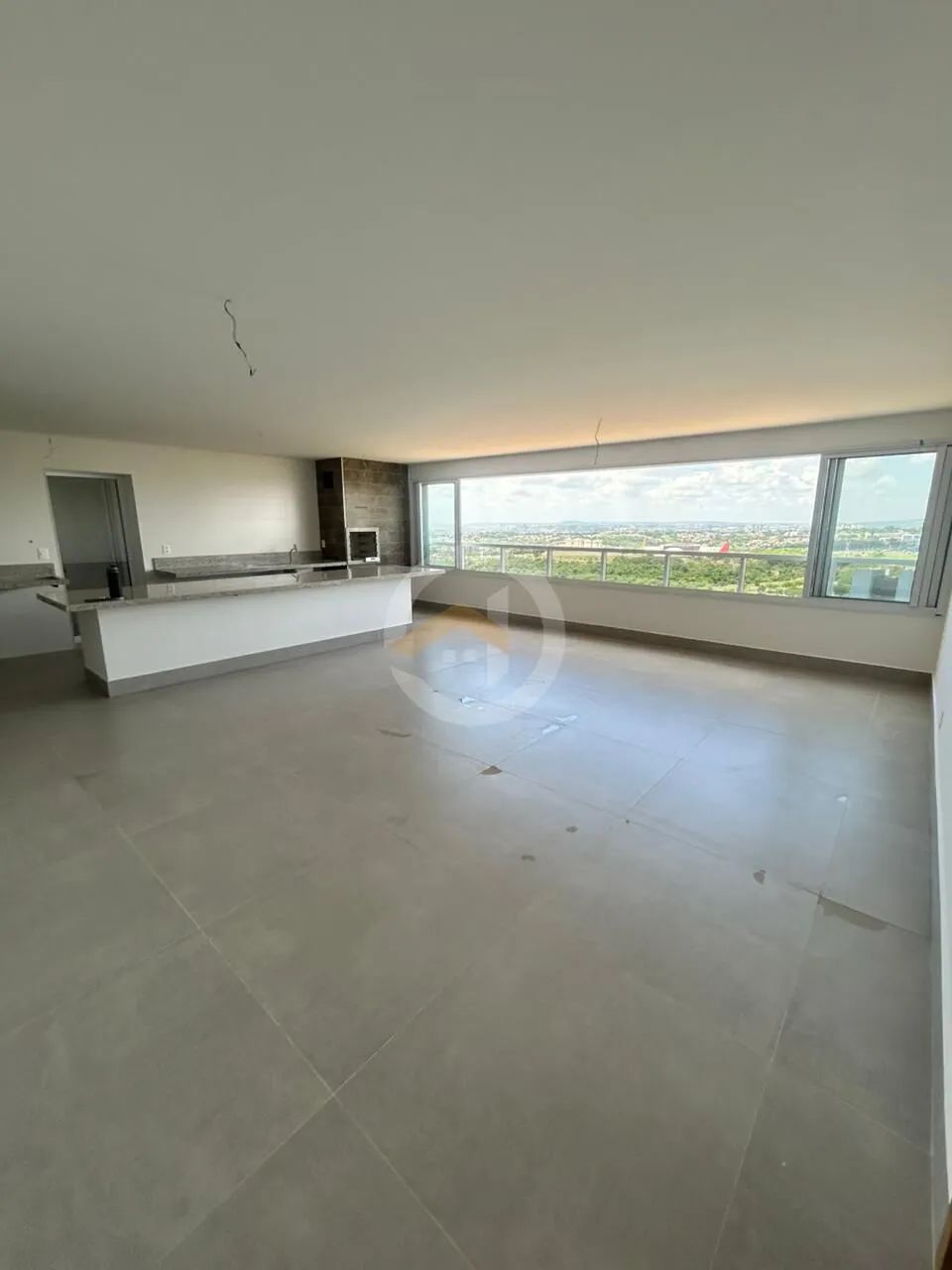 Apartamento de 3 Quartos no Europark