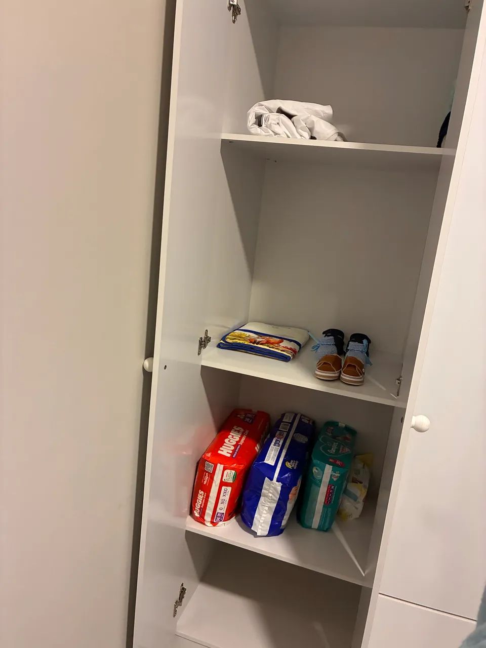 Guarda roupa e cômoda  - Foto 2