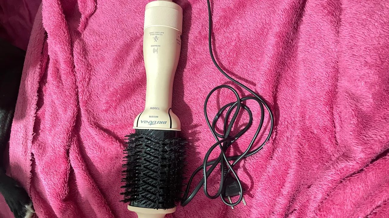 Título: Escova Secadora Britânia Rosa - Bivolt - Foto 4