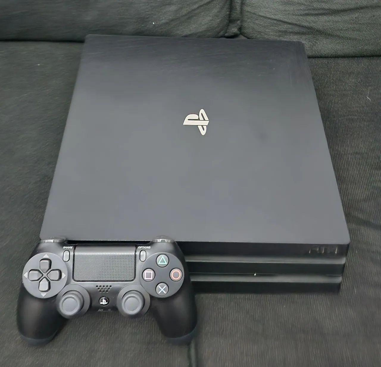 PS4 PRO D.E.S.B.L.O.Q.U.E.A.D.O BDJ