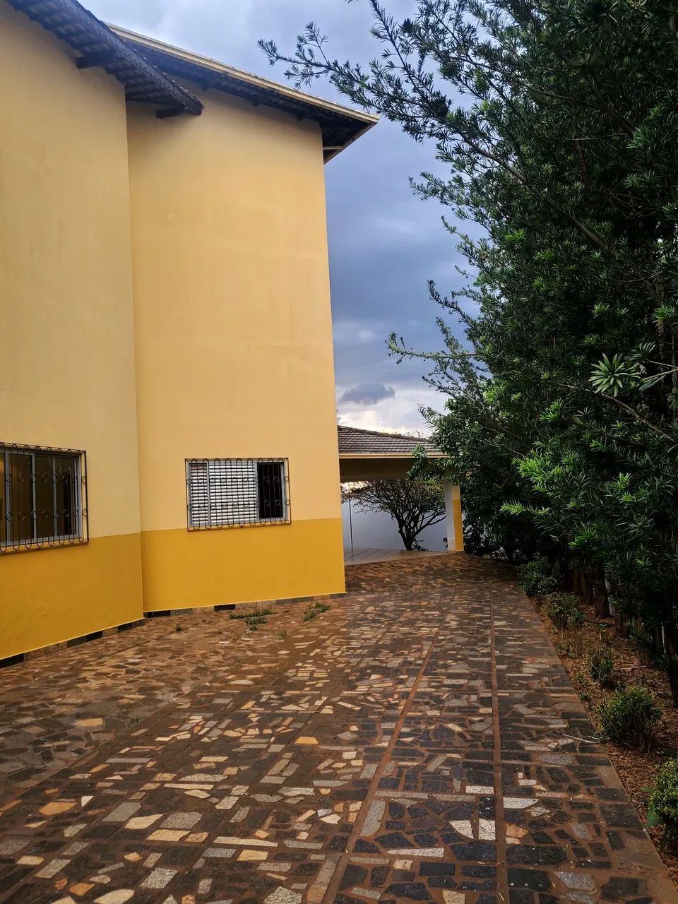 Alugo,vendo ou troco sobrado anapolis city  - Foto 8