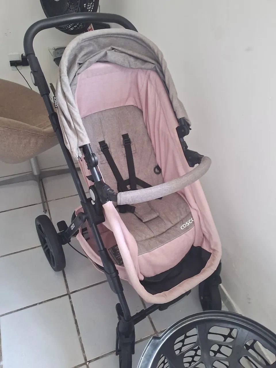 Carrinho de bebê cosco