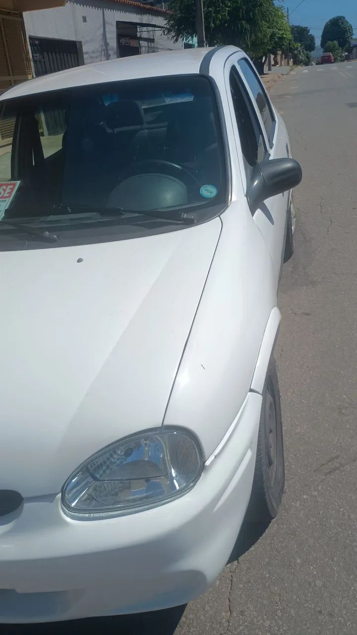 Chevrolet Corsa SED Classic Super 1.6 MPFI VHC 8V 2004