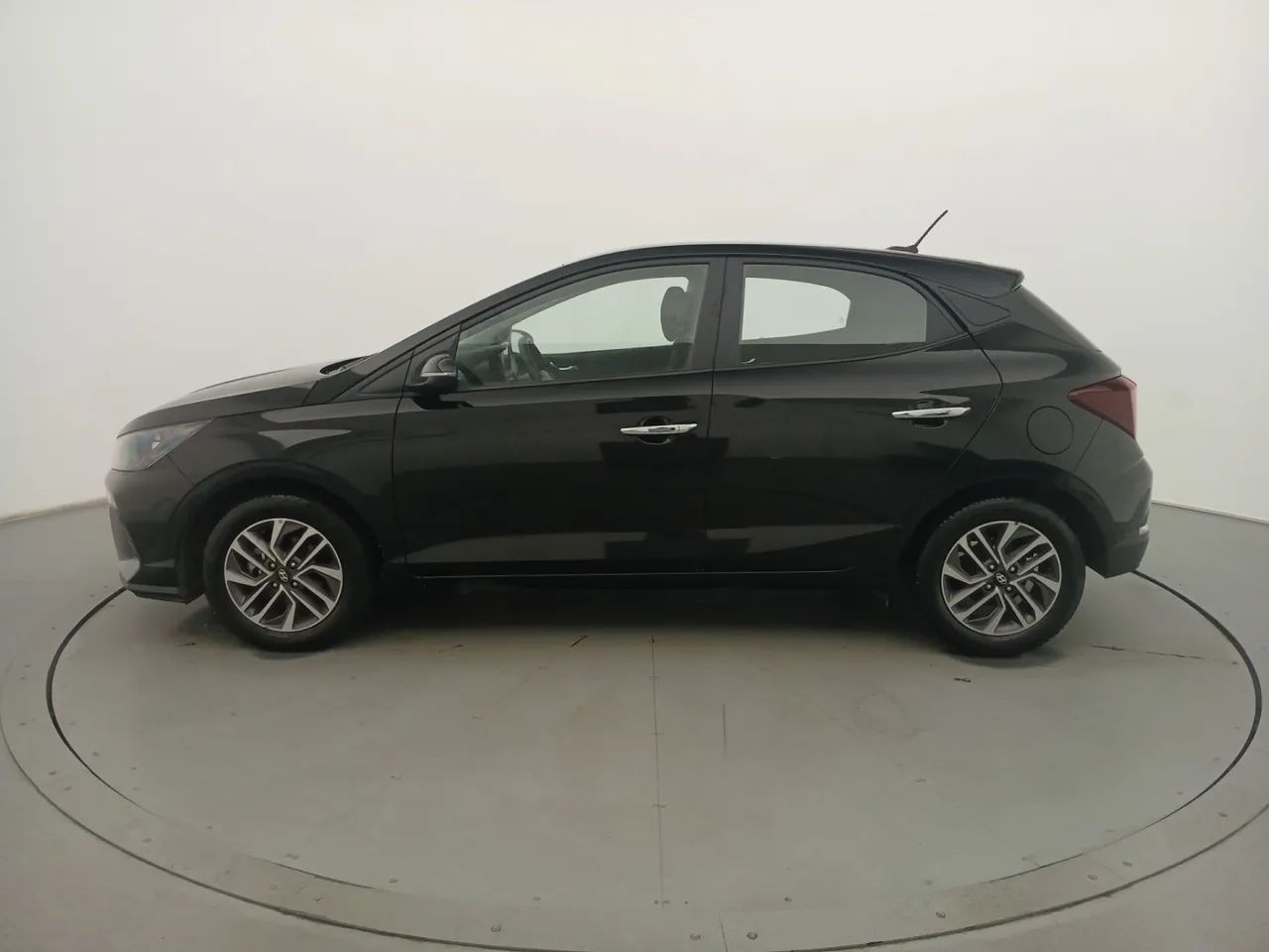 Hyundai HB20 Limited 1.0 Flex 12V Mec., foto 2 de 17