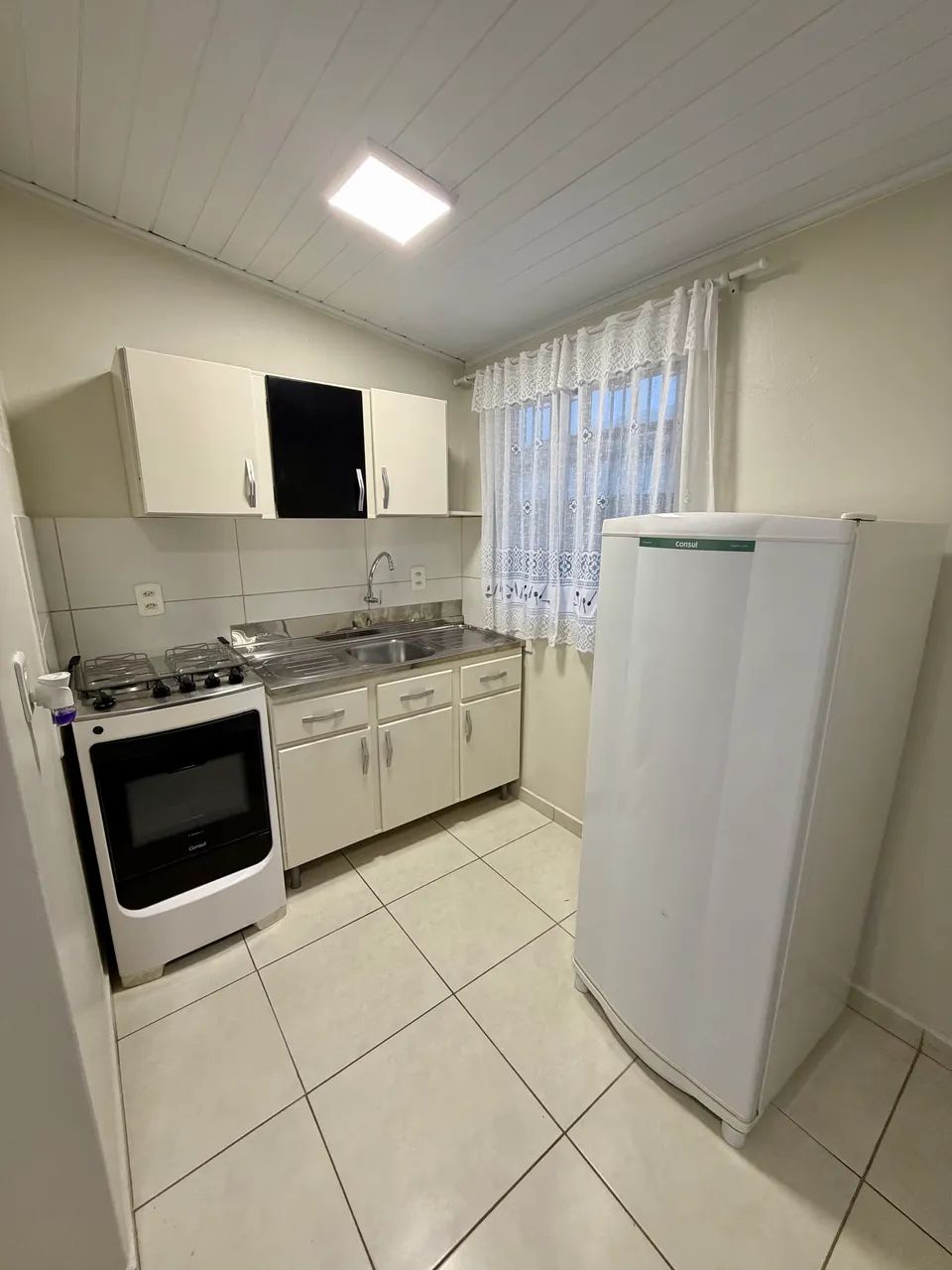 Apartamento/Kitnet Mobiliado - Jardim Atlântico - Foto 3