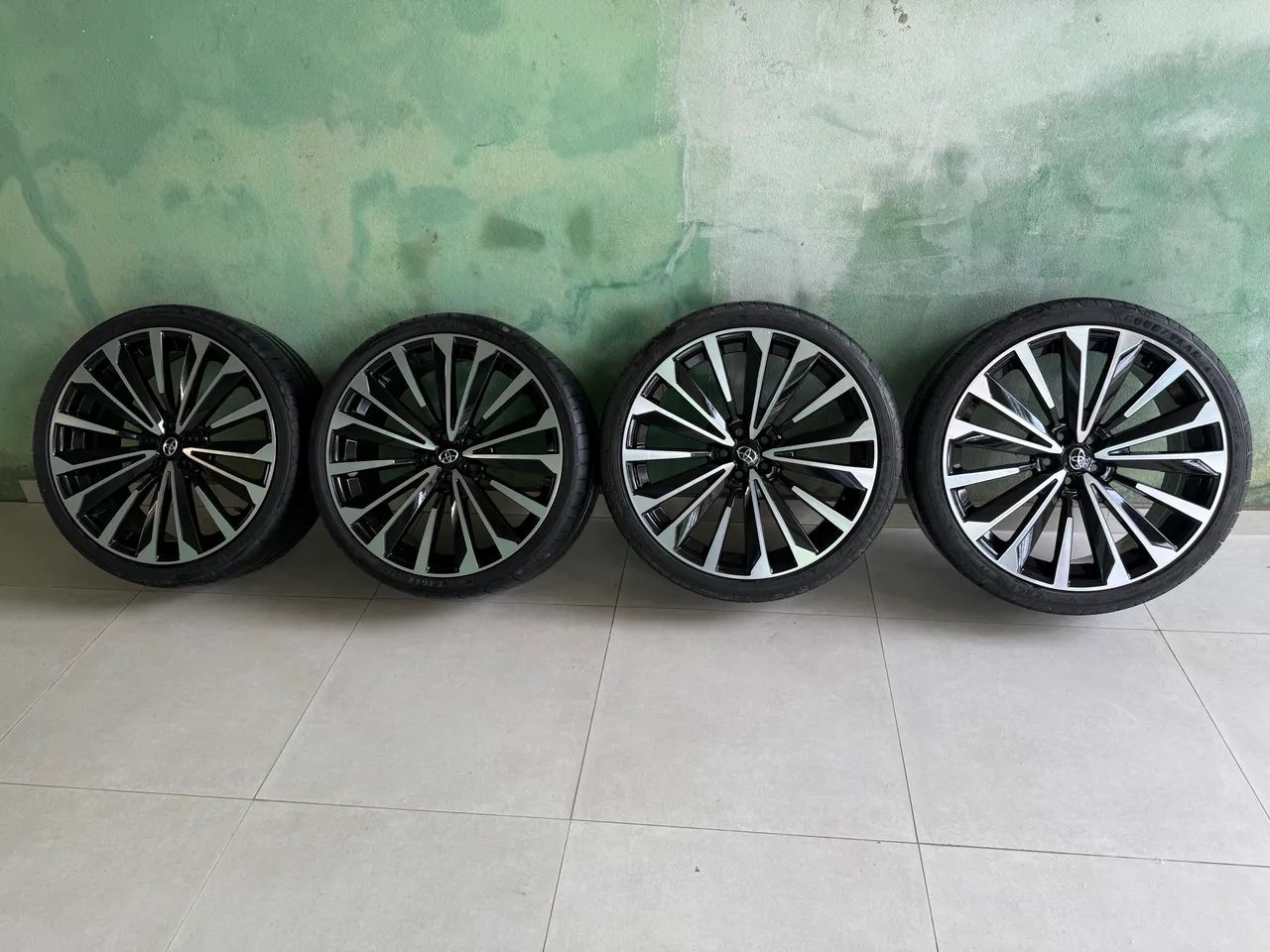 Roda aro 20 corolla - Foto 5