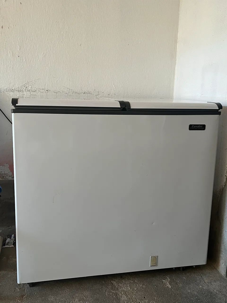 FREEZER ESMALTEC 325L EM PERFEITO ESTADO E FUNCIONAMENTO - Foto 3