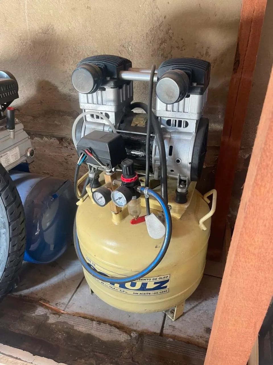 Compressor odontologico  - Foto 2