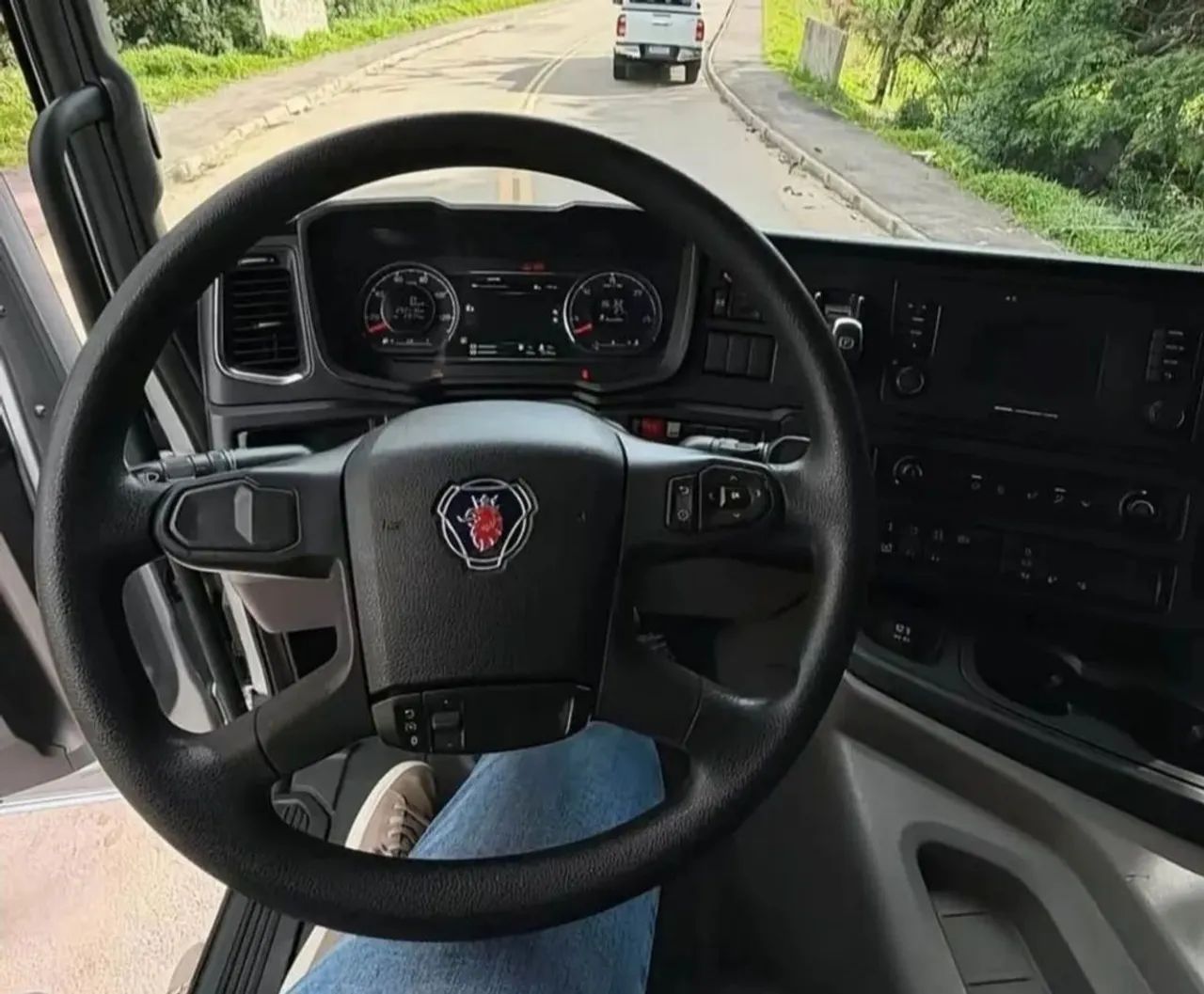 Scania P320 2024 - Foto 5