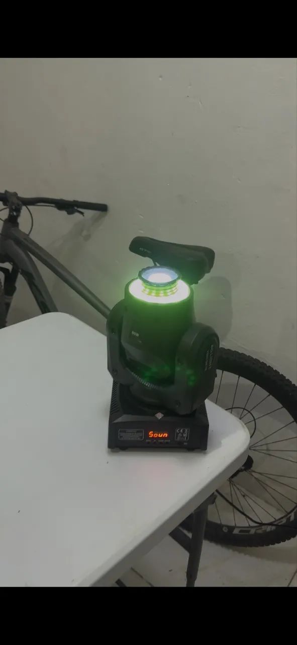 VENDO ILUMINAÇÃO PARA EVENTOS