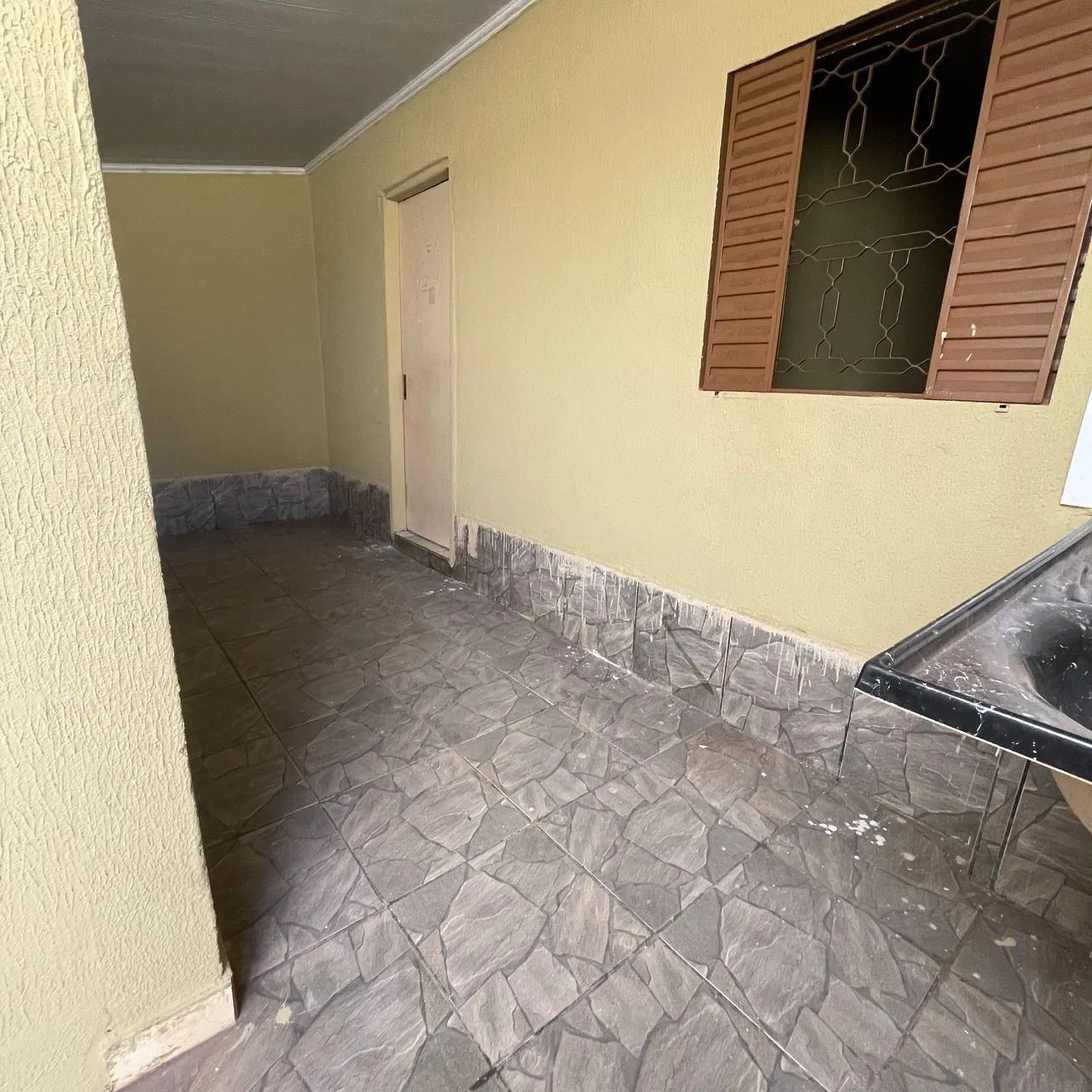 OPORTUNIDADE ÚNICA 2 BARRACÕES  - Foto 2