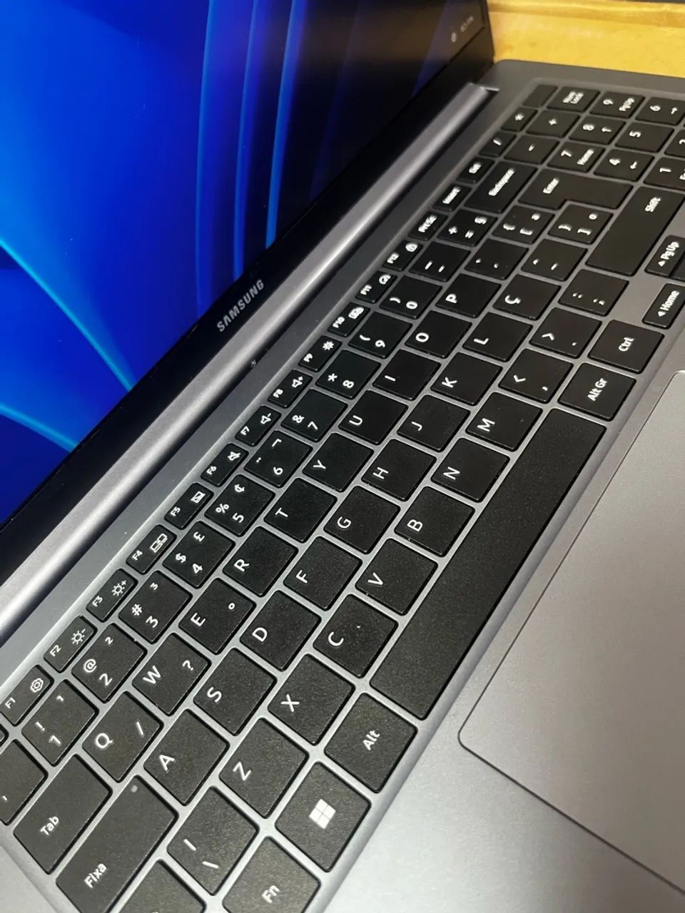 Samsung Galaxy Book4 i3 - Impecável + Caixa Original - Foto 3