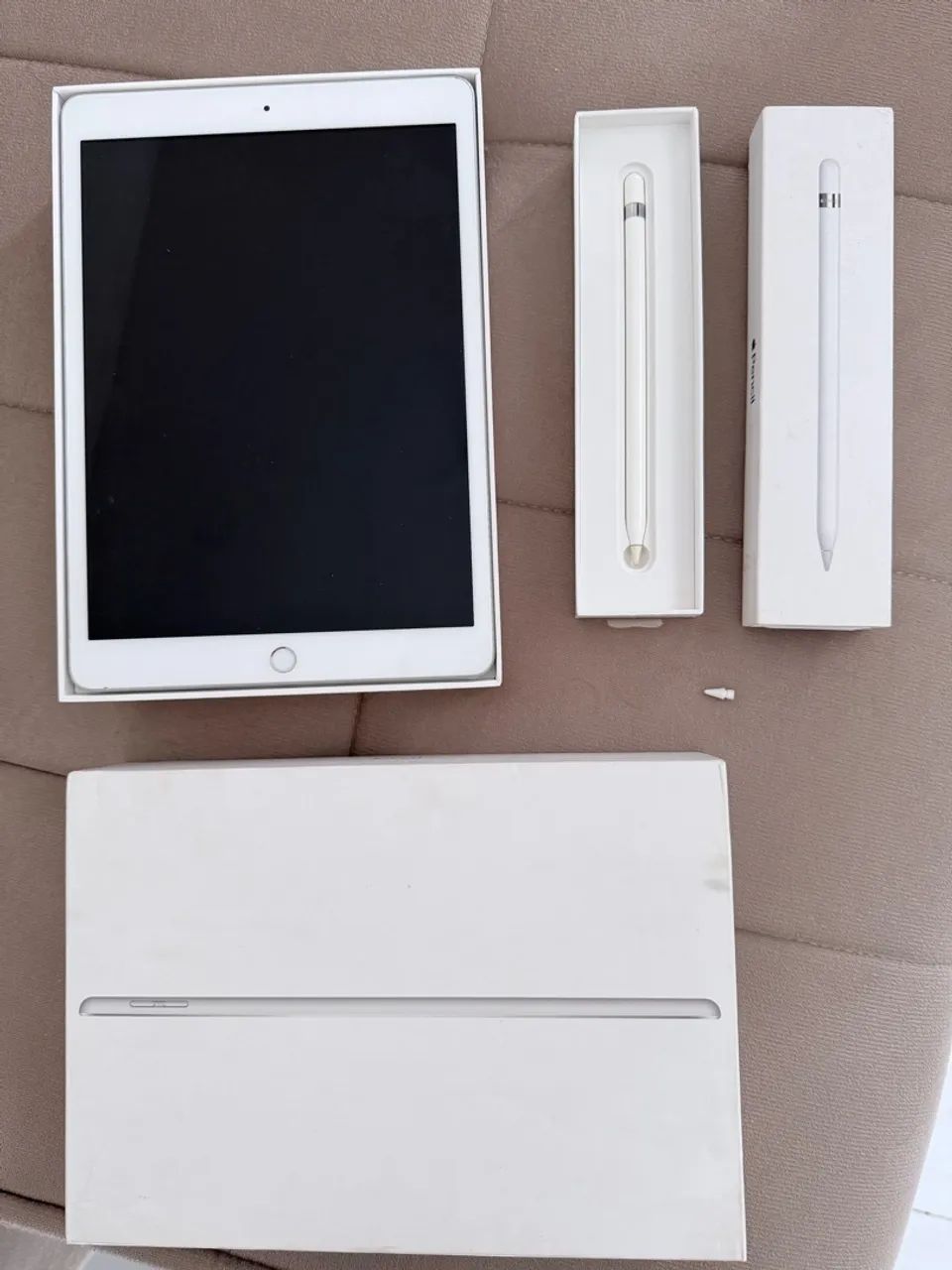 iPad 8 com Apple Pencil 