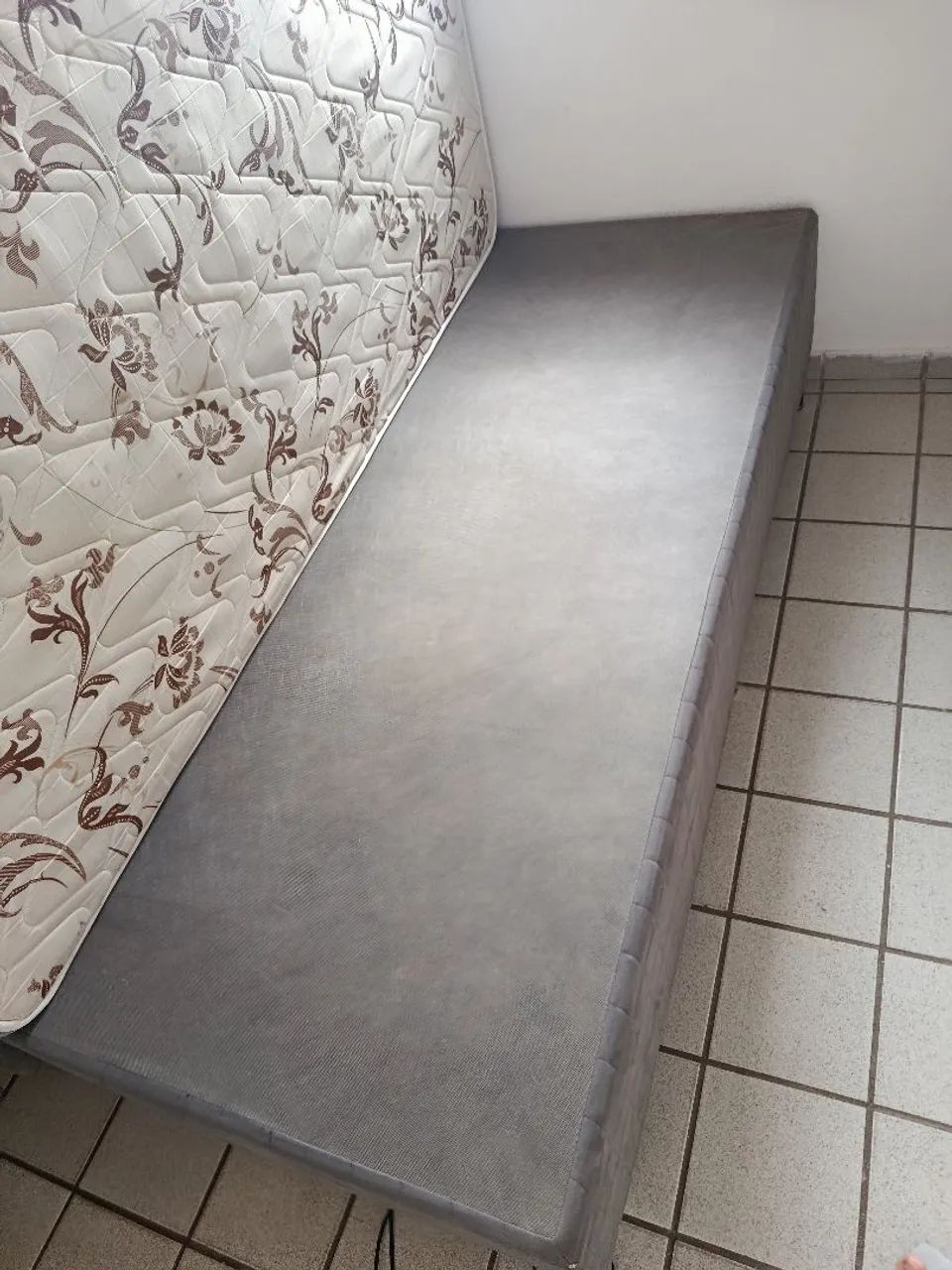 Cama de solteiro (colchão e base) - Foto 2