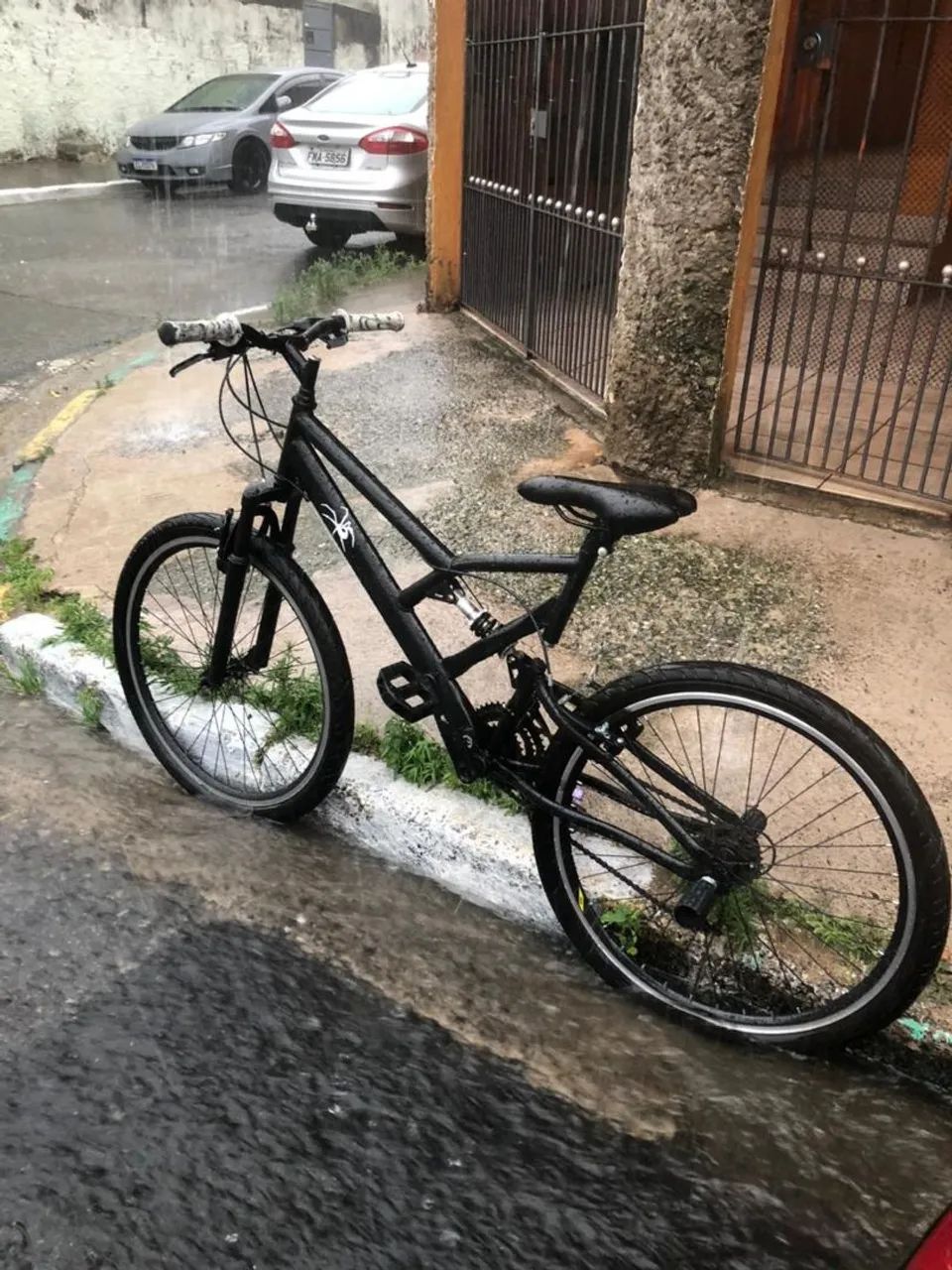 Bicicleta usada boa  - Foto 3