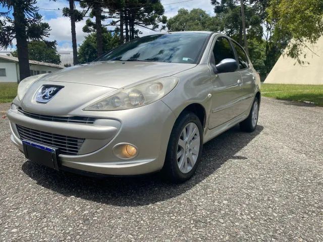 Peugeot 207 2013