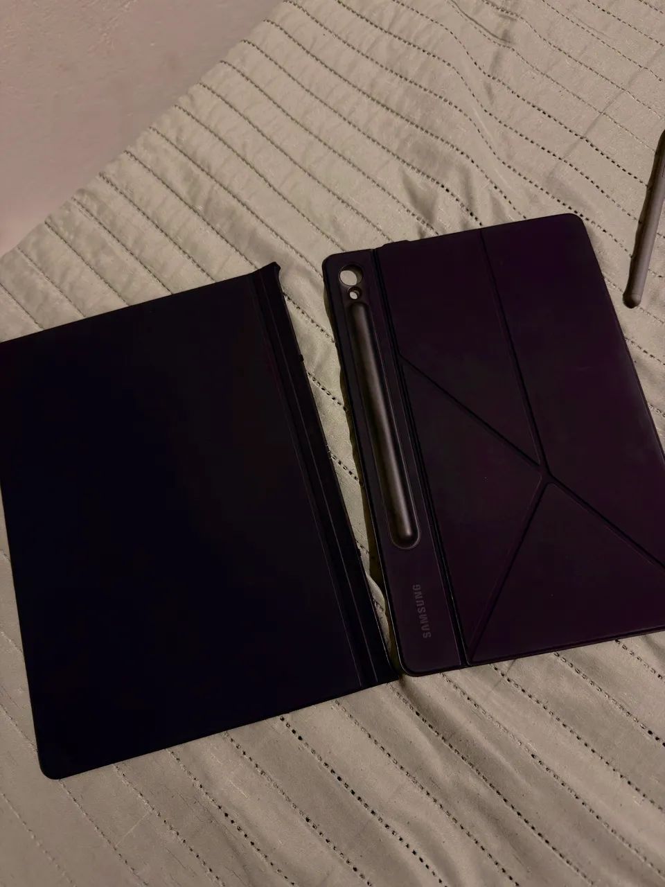 SAMSUNG TABLET S9 FE - Foto 3