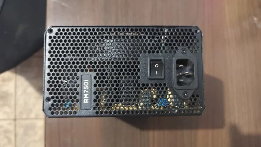 Fonte Corsair RM750i - Foto 3