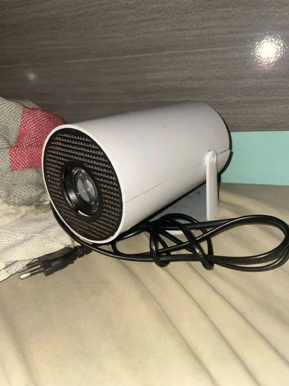 Projetor funcionando perfeitamente com controle  - Foto 2