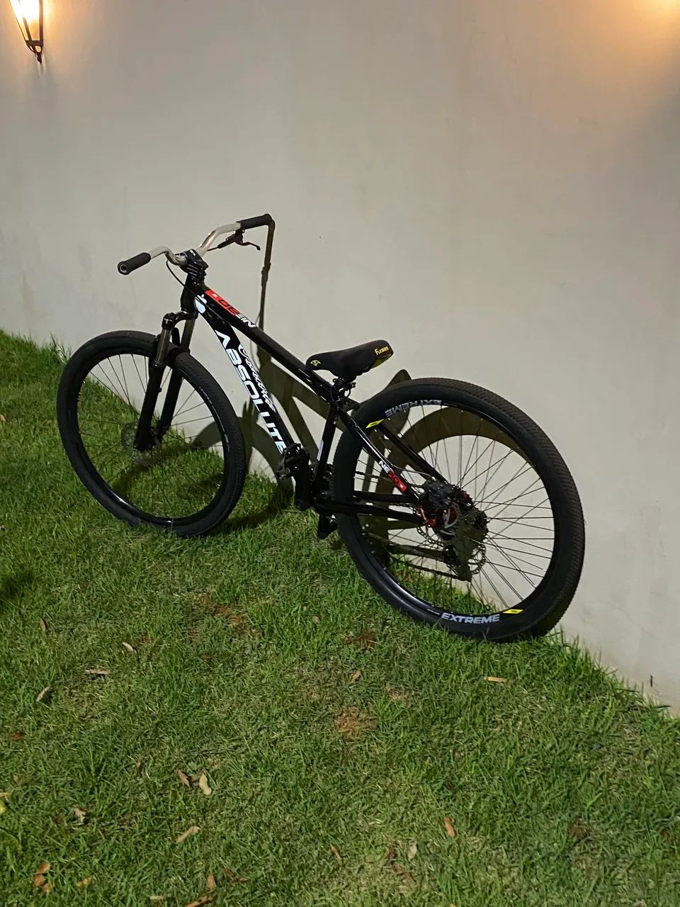 Vende-se bicicleta absolute aro 29 em perfeito estado - Foto 2