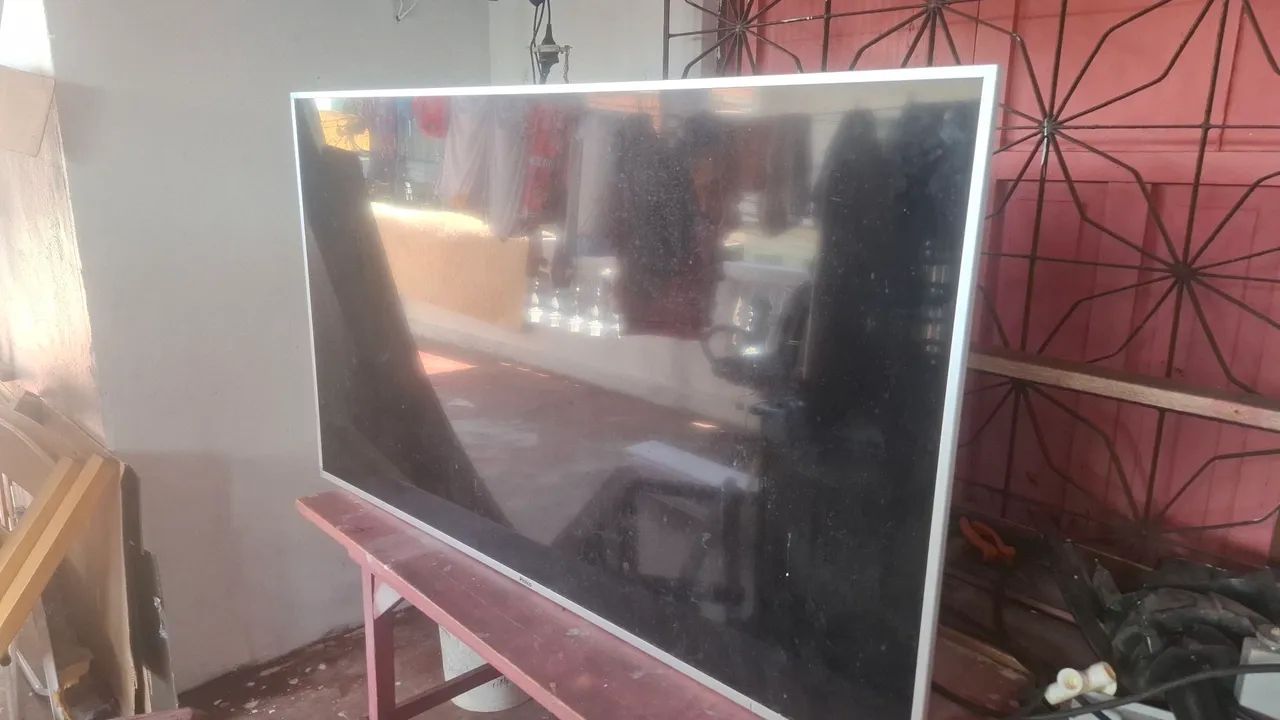 Tv com defeito 