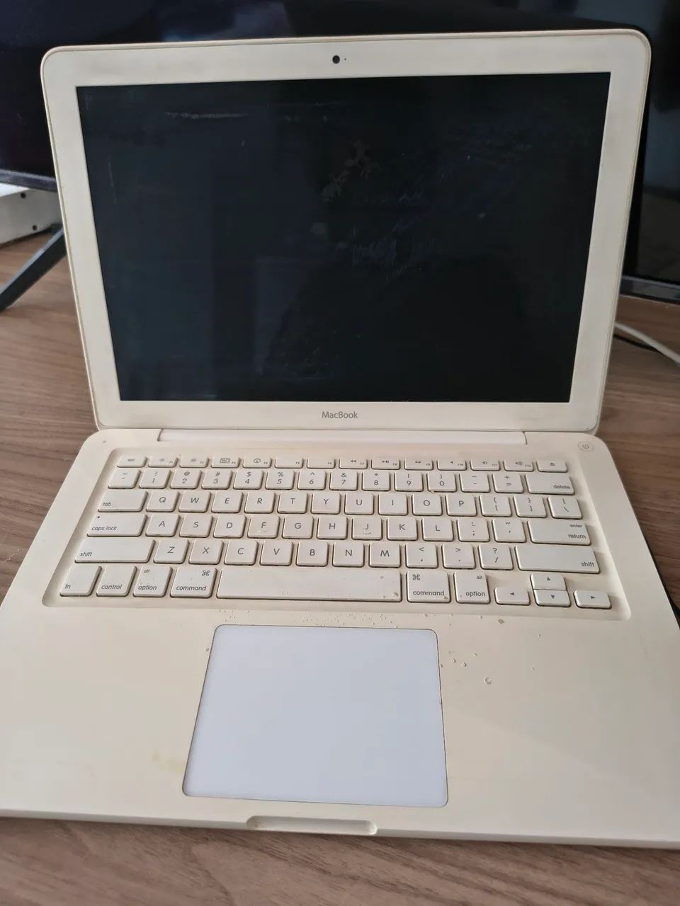 Mecbook white parado  - Foto 2