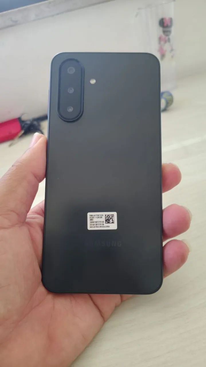 Samsung A17 - Foto 2