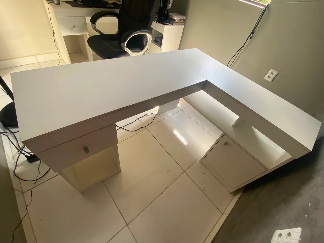 MESA PARA ESCRITÓRIO 