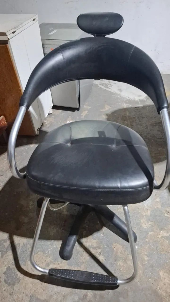 CADEIRA FUNCIONAL PARA SALÃO
