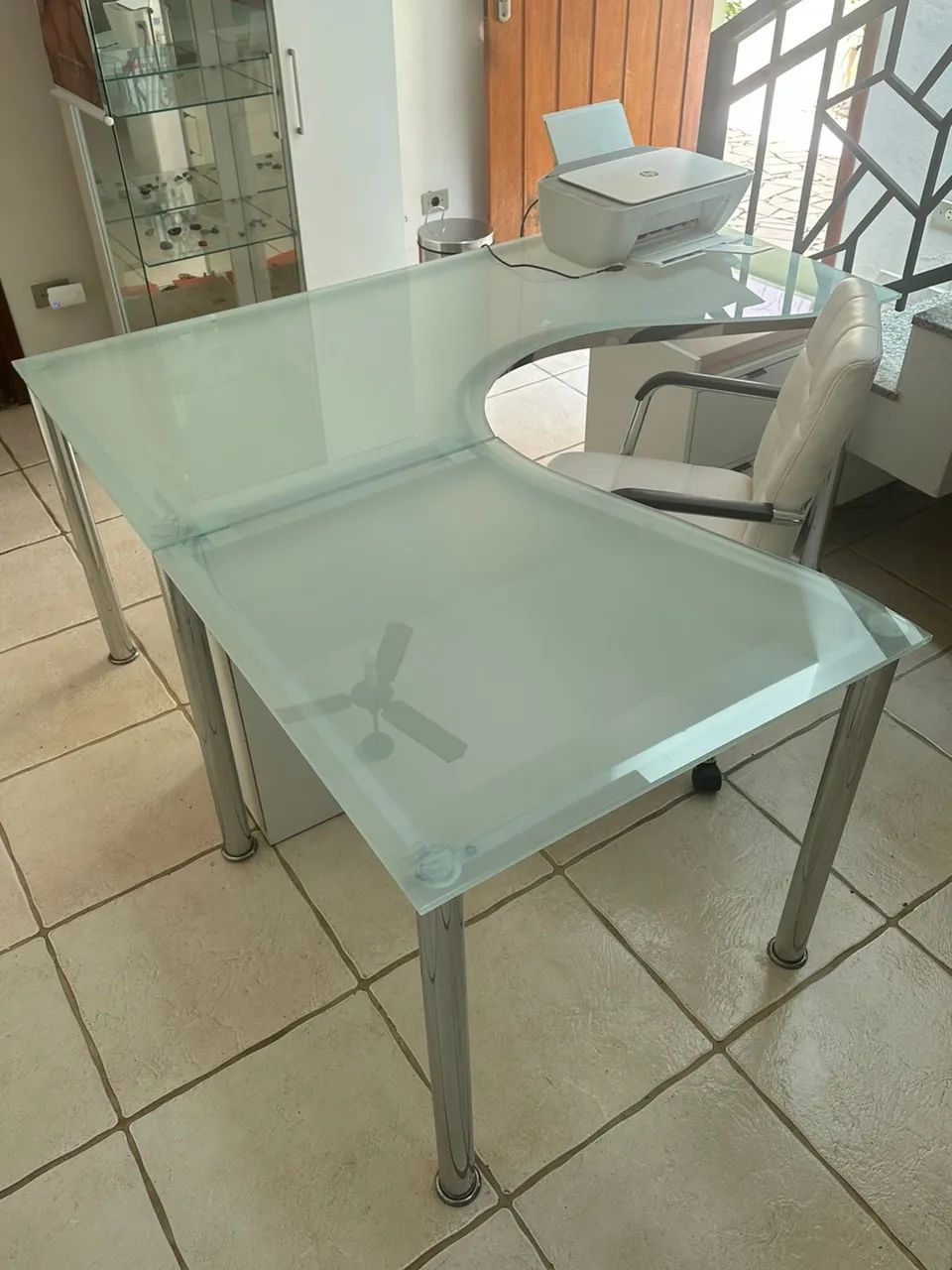 Mesa escritório (tampo vidro) - Foto 4