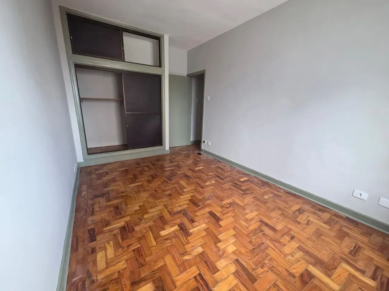 Apartamento com 2 quartos no  Centro - Taubaté - SP