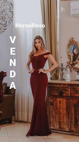 Belíssimo e requintado vestido