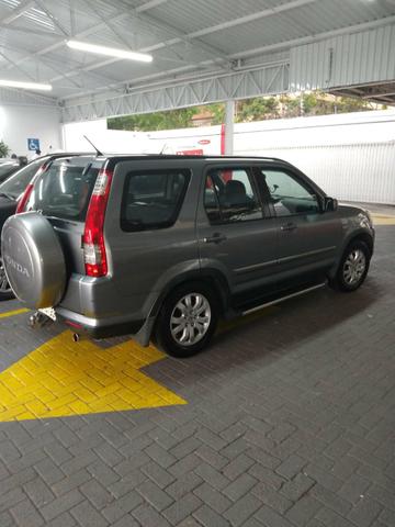 CRV linda( venda ou troco em carro de 7 lugares) - Foto 2
