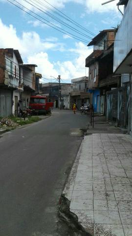Vendo ou troco casa no centro de camaçari