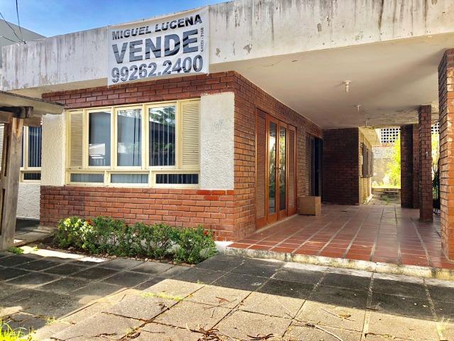 Casa em Boa Viagem com 390 m² de terreno- Excelente para comércio e/ou residência