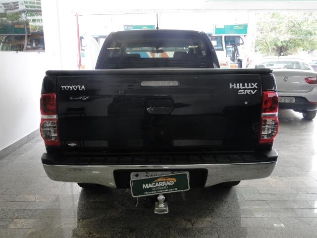 Hilux cd srv 3.0 top 4x4 diesel aro 17 - Foto 4