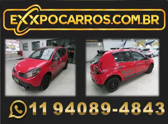 Renault Sandero Expression 1.0 Flex - Ano 2010 - Teto Solar - Bem Conservado
