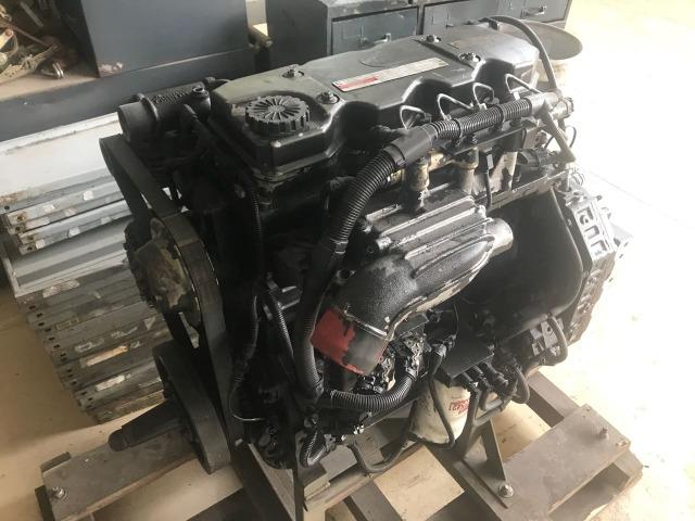 Motor diesel 170 HP Cummins ISBe4 usado