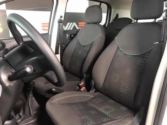 FIAT UNO ECONOMY CELEB. 1.4 EVO F. FLEX 8V - Foto 5