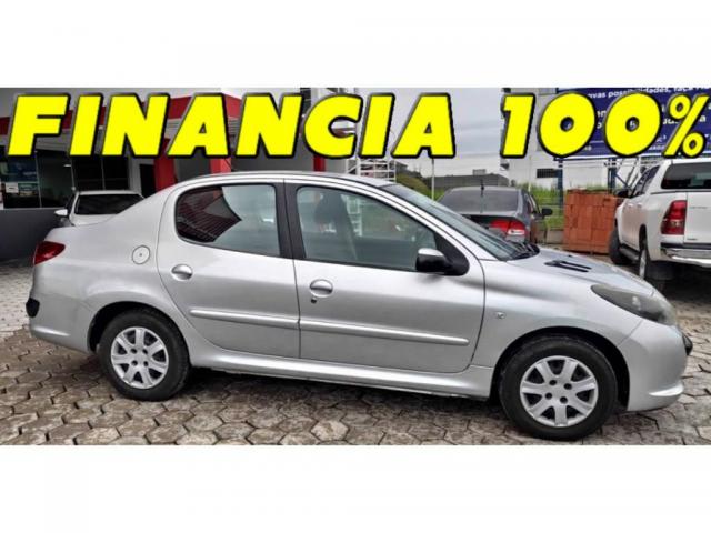 Peugeot 207 Sedan PASSION XR 1.4 2011 COMPLETO (FINANCIA TOTAL) - Foto 3