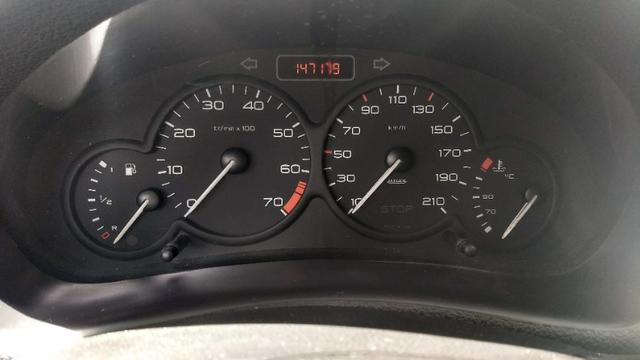 Peugeot 206sw Presence 1.4 Gasolina 2006 - Foto 3