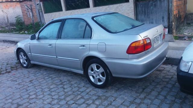 Vendo ou troco um ronda Civic completo ano 1999 1.6 banco de couro - Foto 3