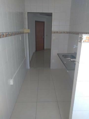 Caji 2/4 com Varanda Reformado atrás do Maxxi - Foto 9