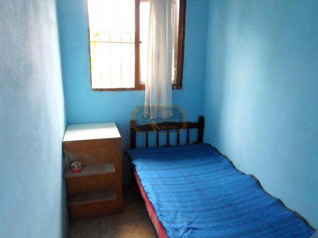 Imóvel com casa de moradia 3 dorm , mas casa geminada ,com 2 dorm . - Foto 8