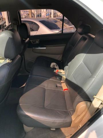 Hilux SW4 SR 2.7 automática - Foto 9