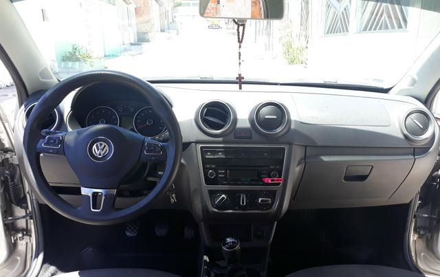 Vendo Voyage 1.6 Hiline Ano 2013/2014 - Foto 8